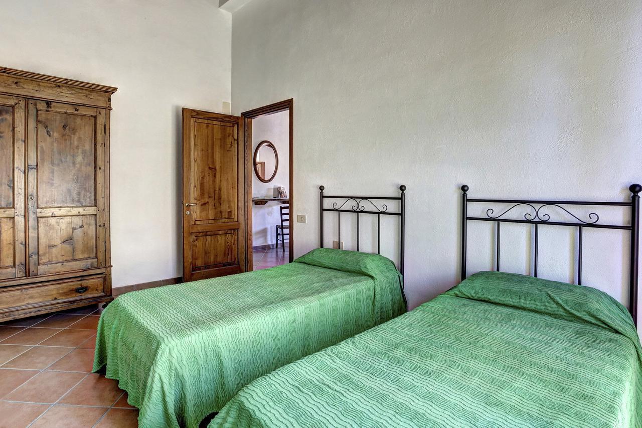 Tulipano Country Resort Gaiole in Chianti Exterior photo